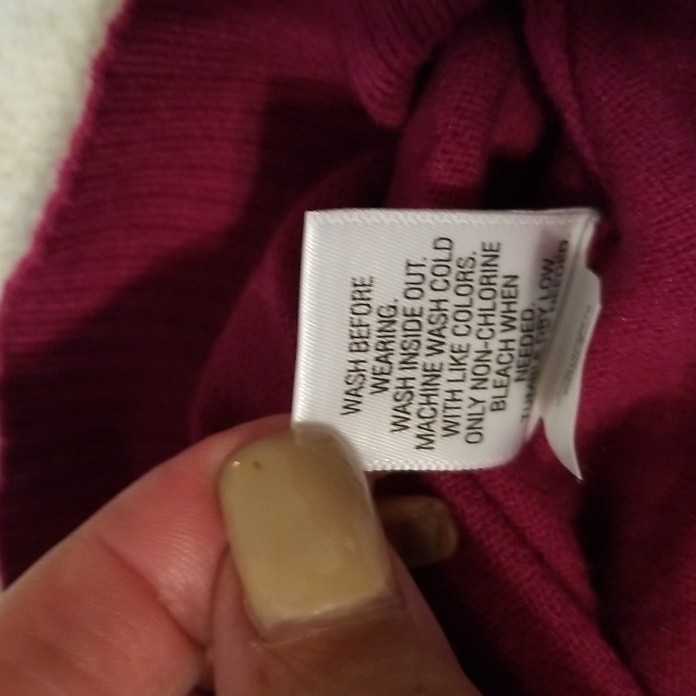 Button down Sweater - Picture 8 of 8